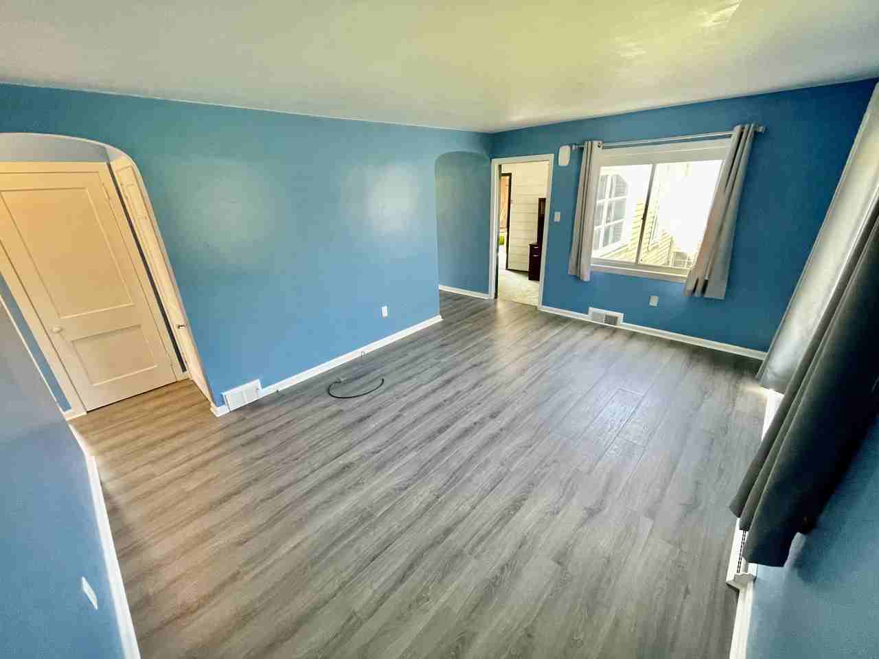 613 Hickory Dr #NA - Photo 3 of 20