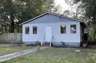 5910 Droad St - Photo 1 of 1