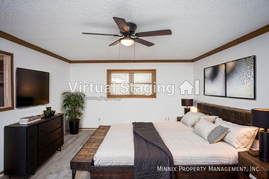 5504 73rd St - Photo 2 of 43