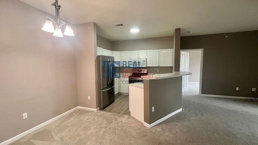 9611 W Coco Cir #204 - Photo 3 of 20