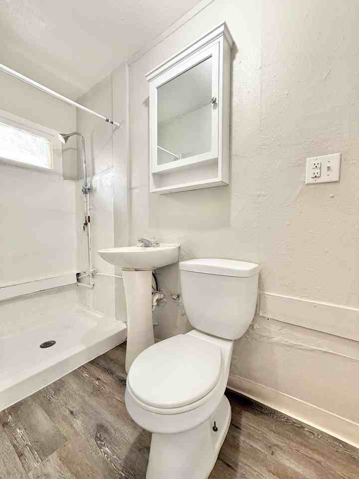 400 Santa Fe Dr #6 - Photo 5 of 11