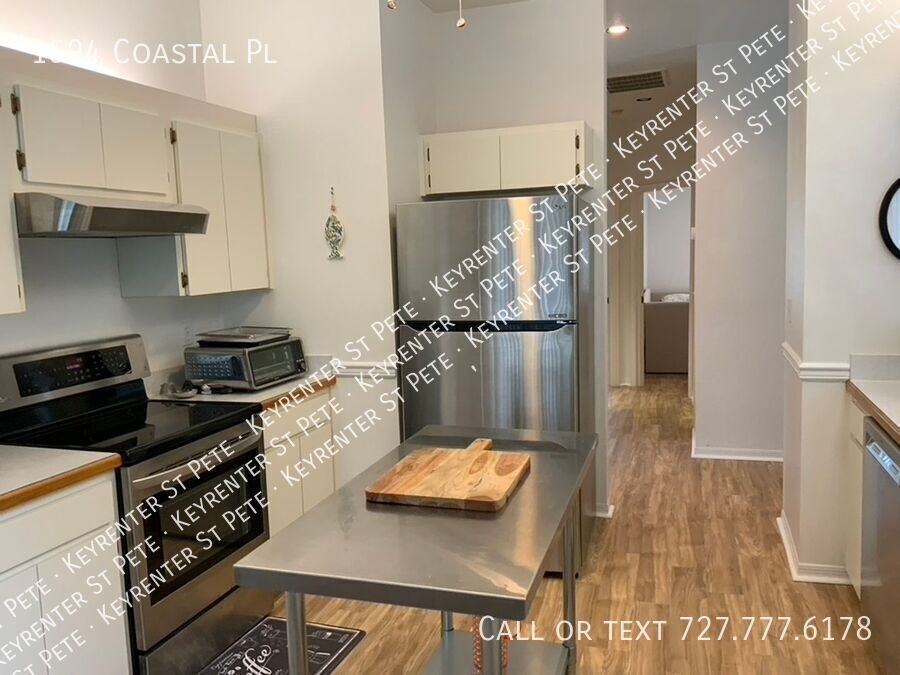 1594 Coastal Pl - Photo 6 of 31