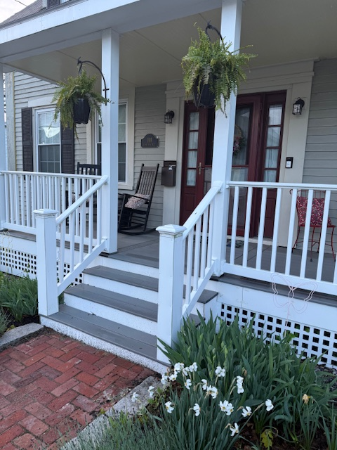 114 Perham St - Photo 2 of 19