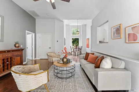 1017 Arroyo Linda Ct - Photo 3 of 16