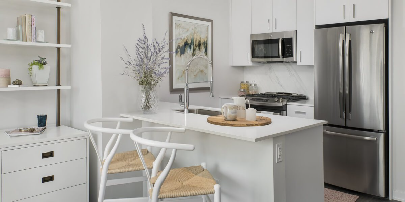 1175 North Lasalle Drive - Photo 2 of 19