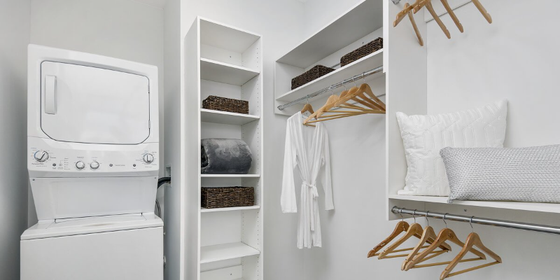 1175 N La Salle Dr - Photo 4 of 19