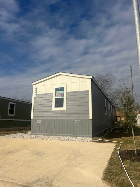 15927 Flores Crest #13 - Photo 2 of 13