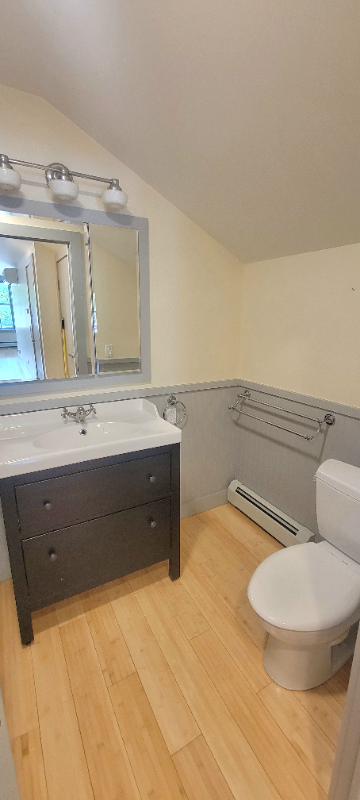 115 West Martket Street #201 - Photo 6 of 8