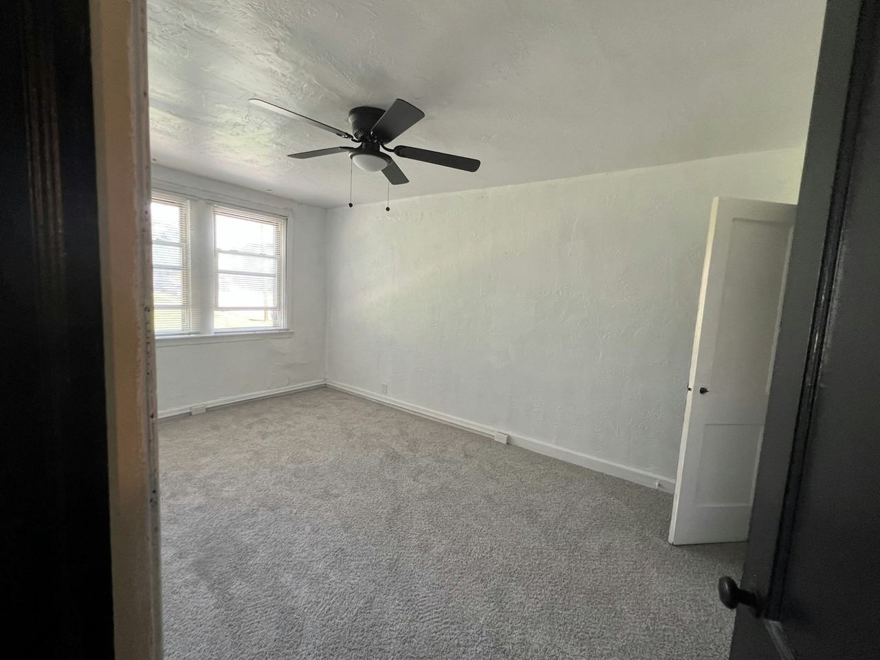 399 East Cliveden Street, Unit B - Photo 6 of 15
