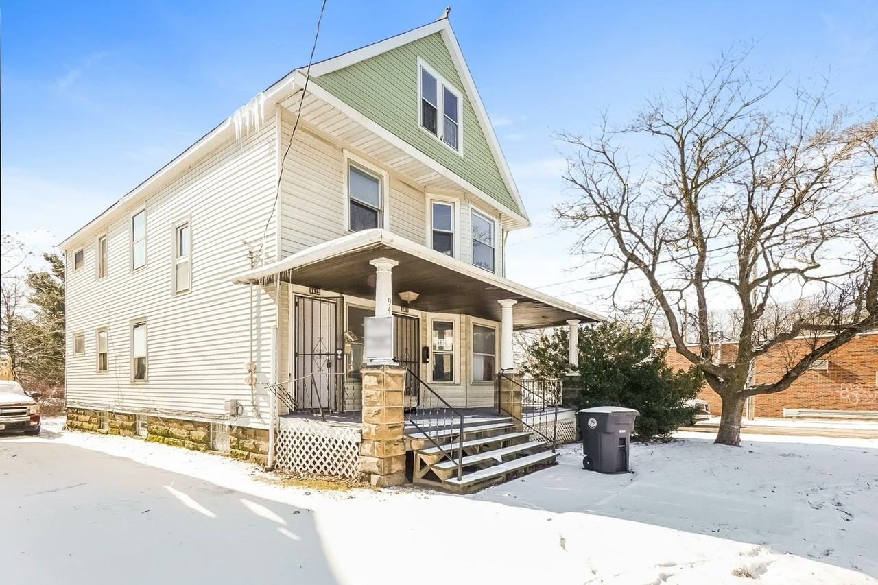 9423 Denison Avenue, Unit 9423 - Photo 3 of 14