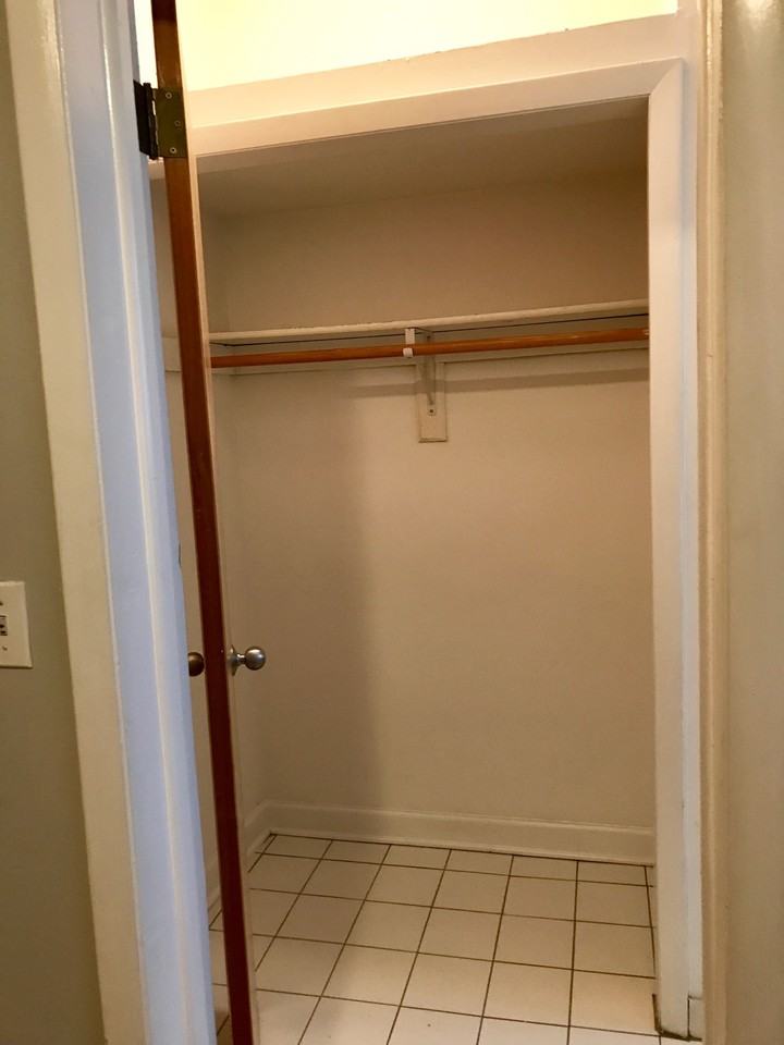 4228 N. Kenmore Avenue - Photo 5 of 13