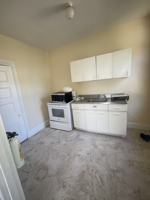 featured image of 103 W Broadway