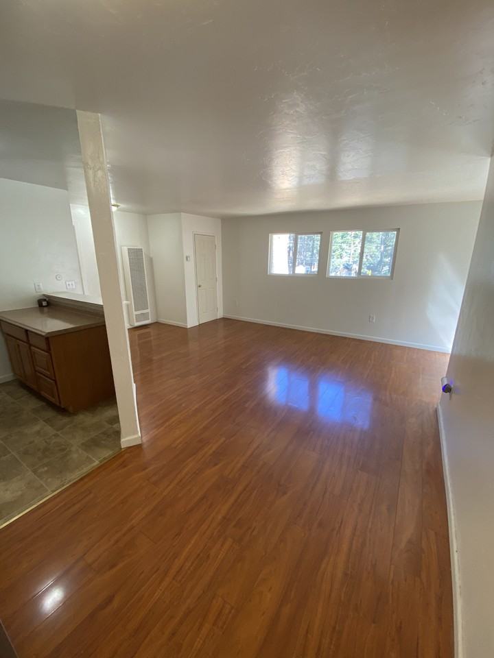 3671 Spruce Avenue - Photo 2 of 18