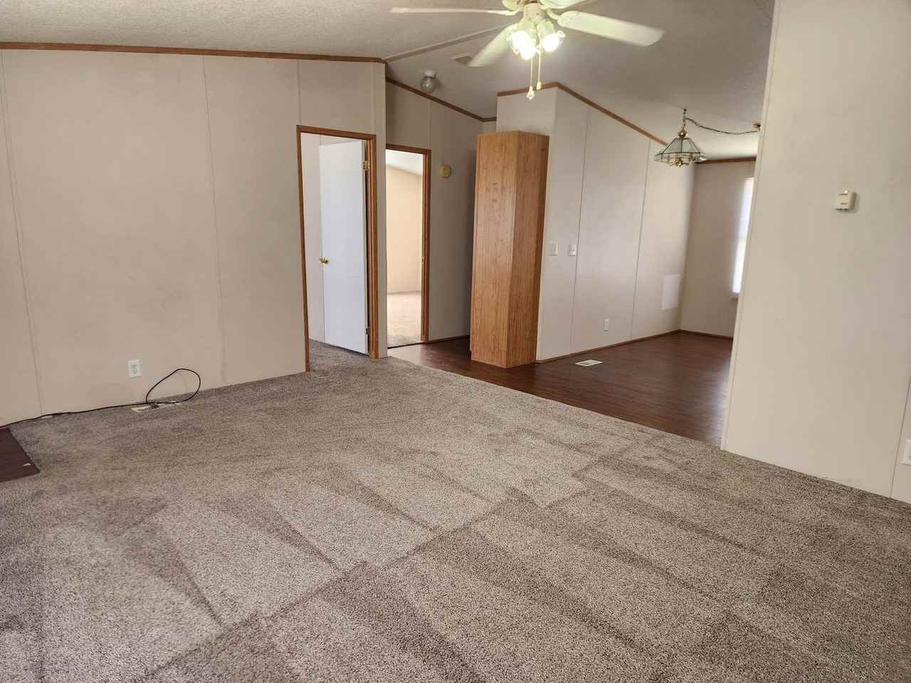 620 S Avenue B - Photo 5 of 23