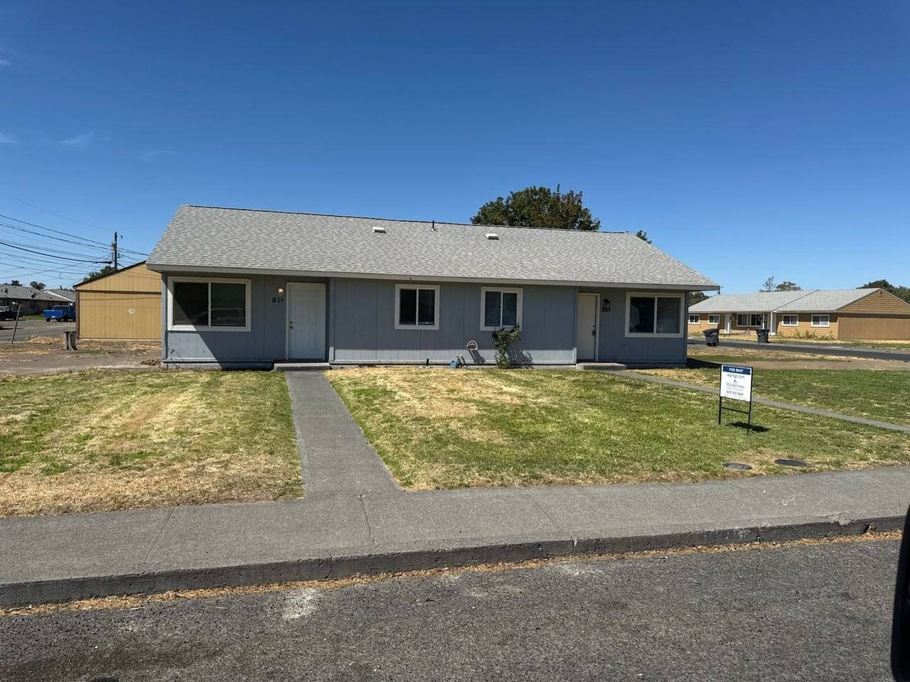 821 Cannon Ln - Photo 2 of 15
