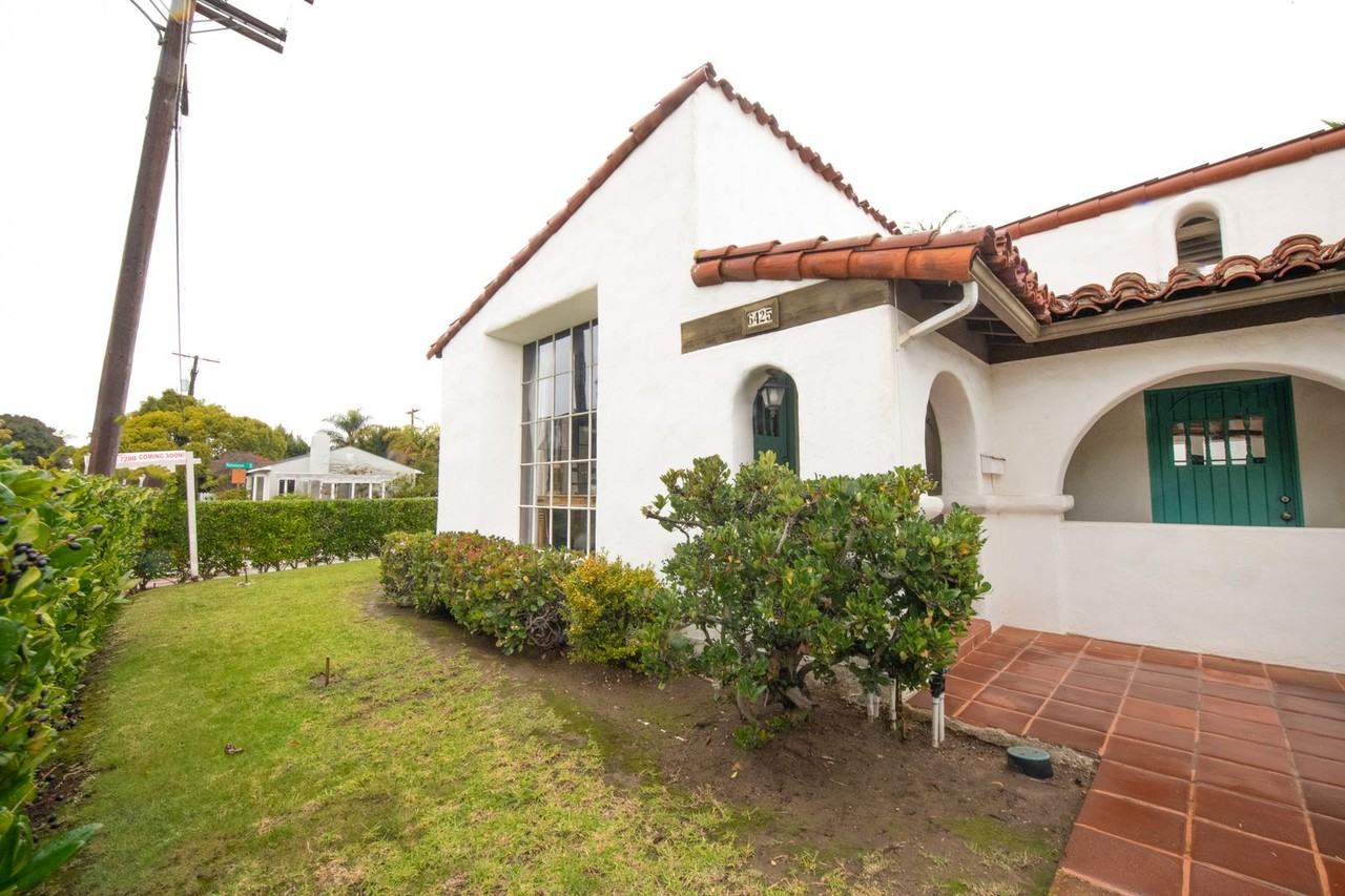 6425 Electric Ave - Photo 2 of 50