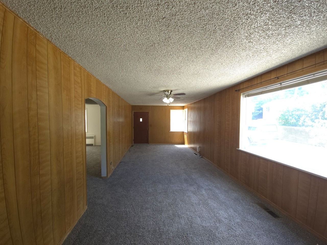 201 River St - Photo 3 of 28