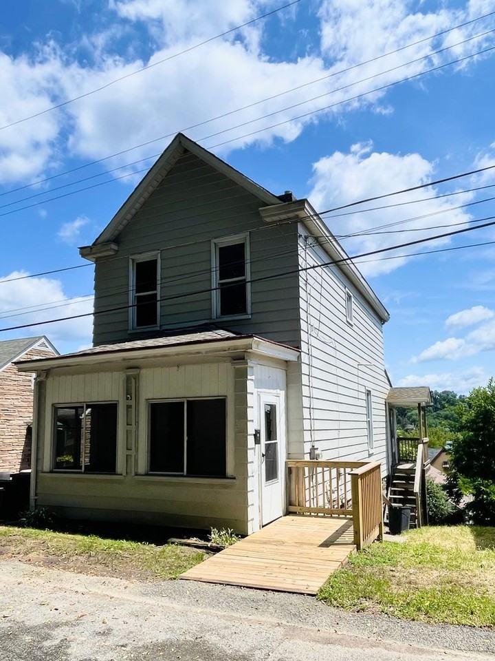 1167 Taylor St - Photo 2 of 16