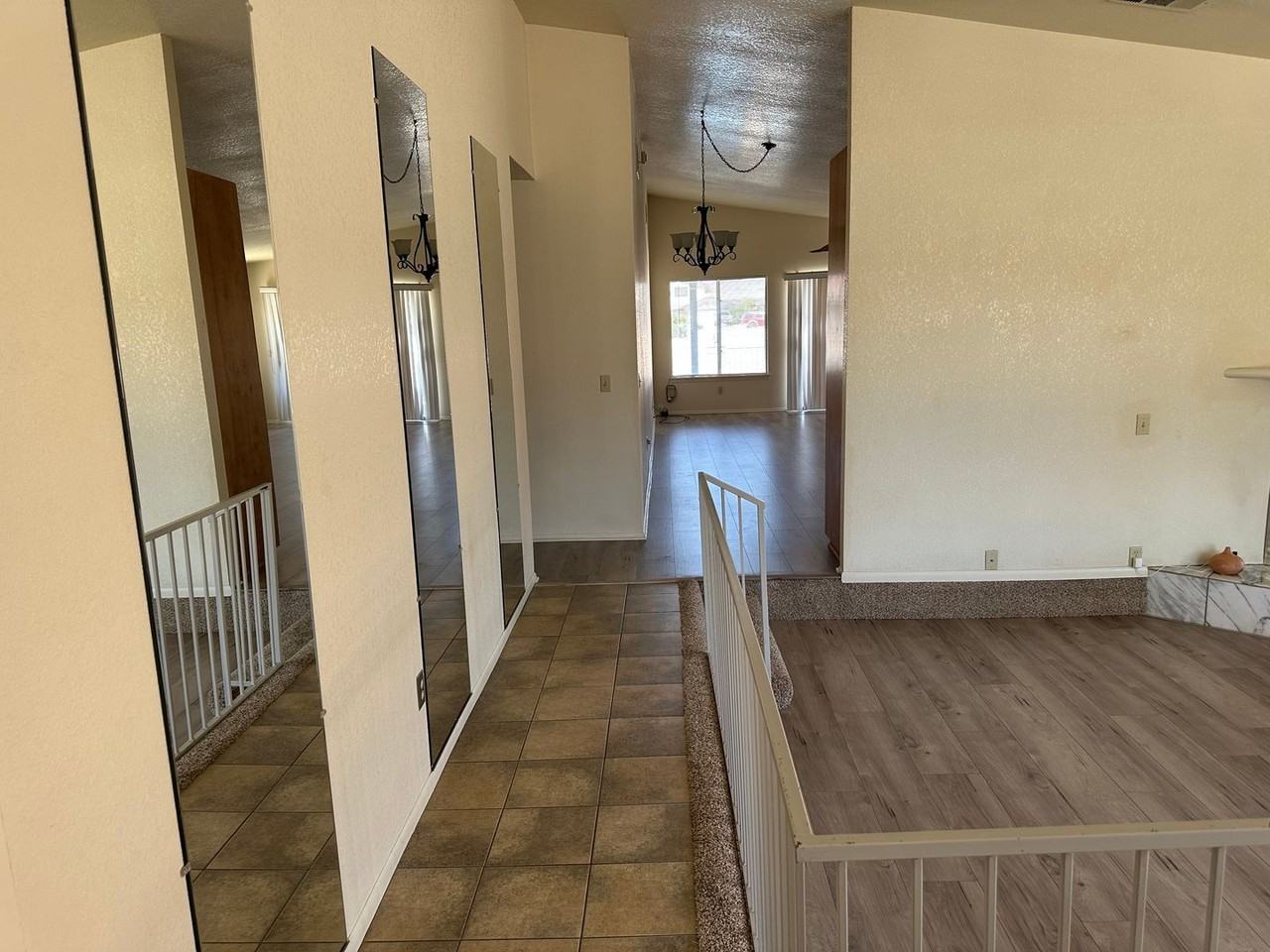 14572 Lighthouse Ln - Photo 2 of 22