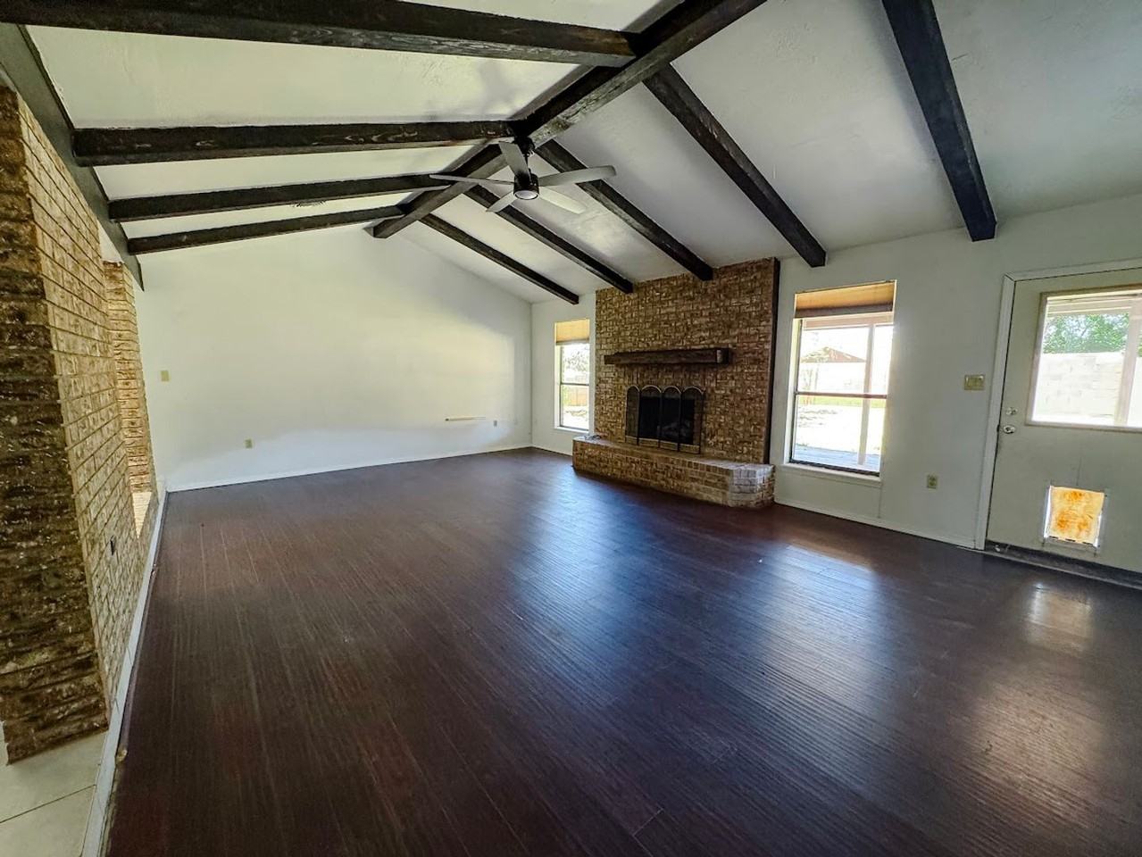 3021 Del Sur - Photo 3 of 15