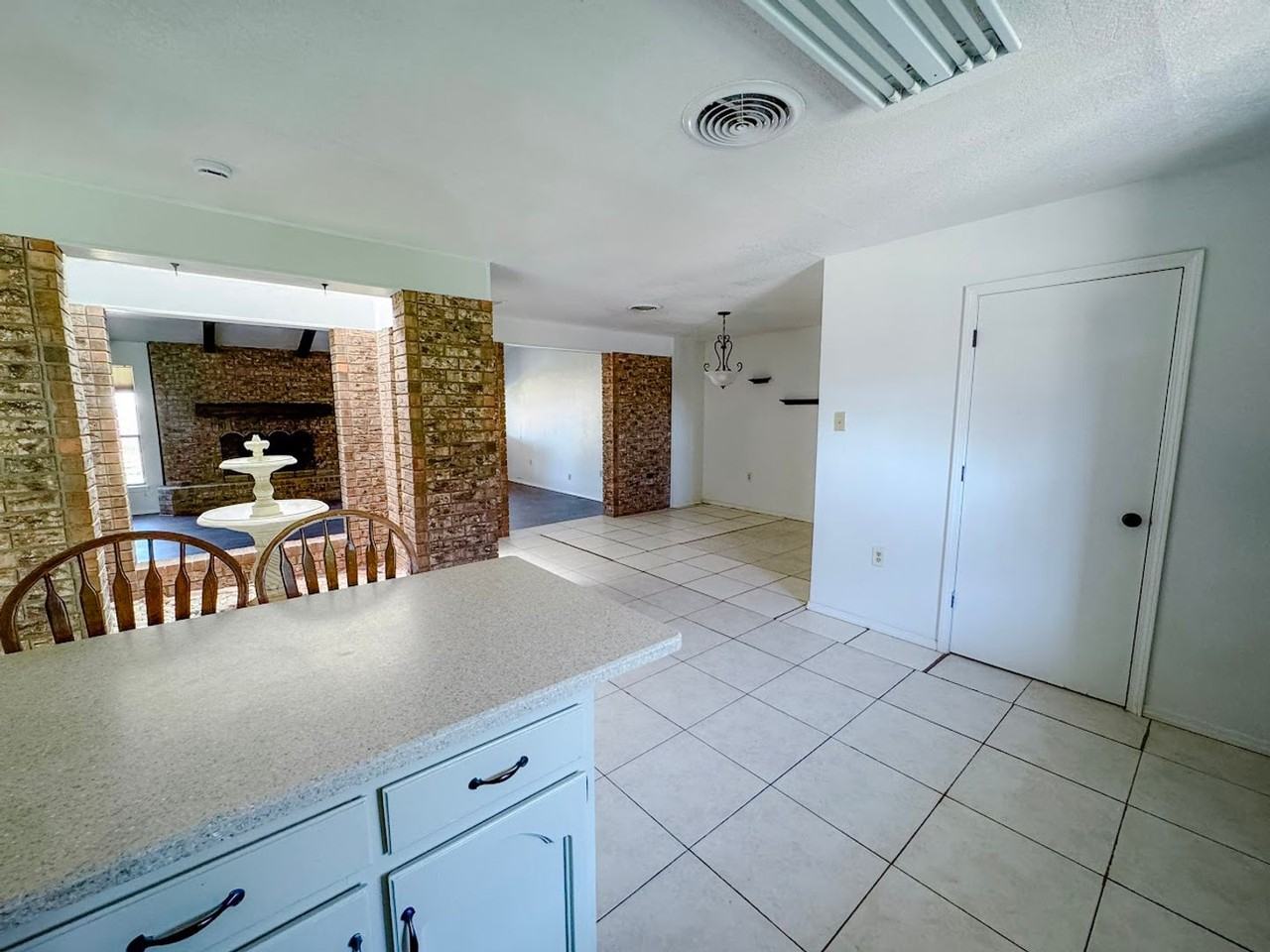 3021 Del Sur - Photo 5 of 15