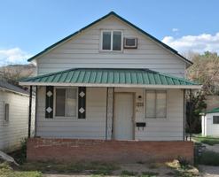 featured image of 1215 W Pine St