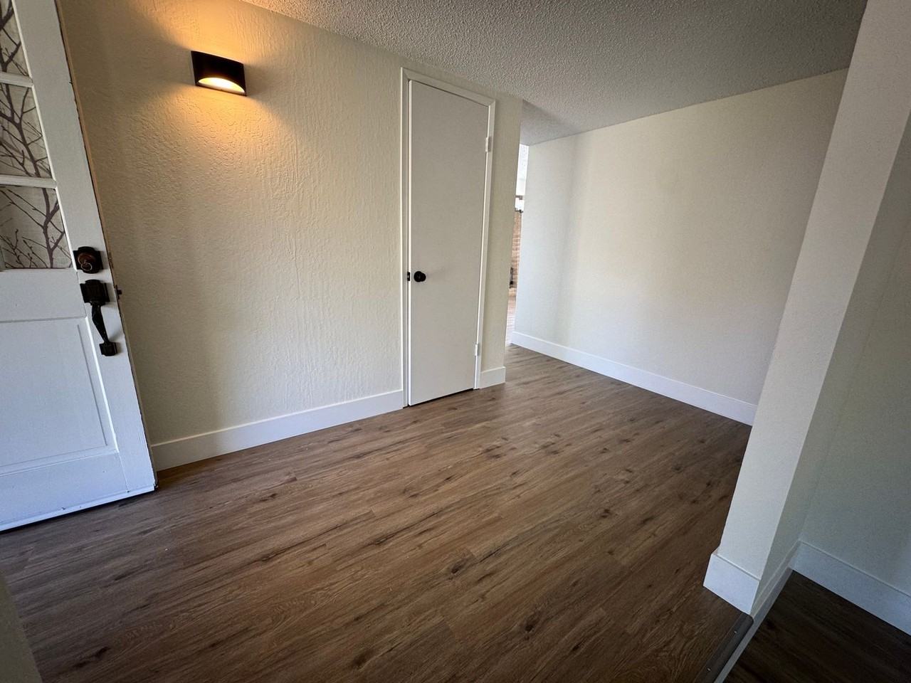 6292 Robin Ct - Photo 3 of 37