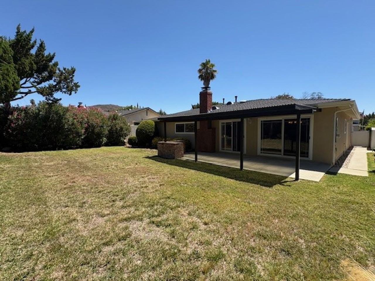 5835 Wheelhouse Ln - Photo 3 of 14