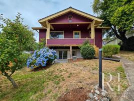 featured image of 323 S Summit Ave