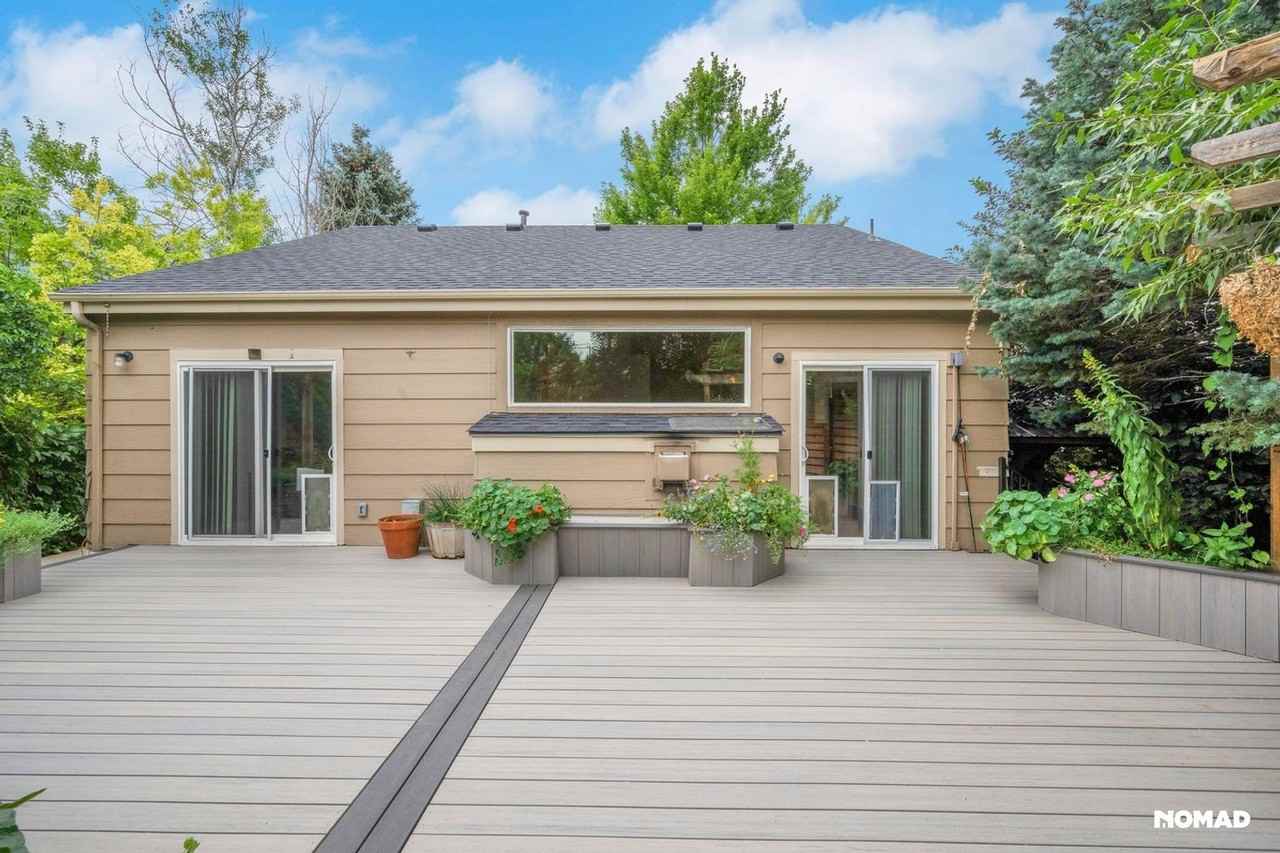 21539 E Crestridge Pl - Photo 3 of 33