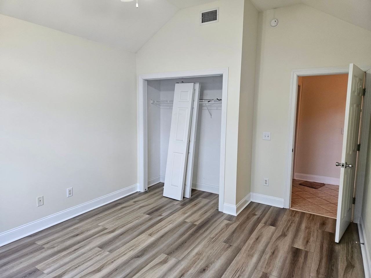 721 Highlands Dr - Photo 7 of 36