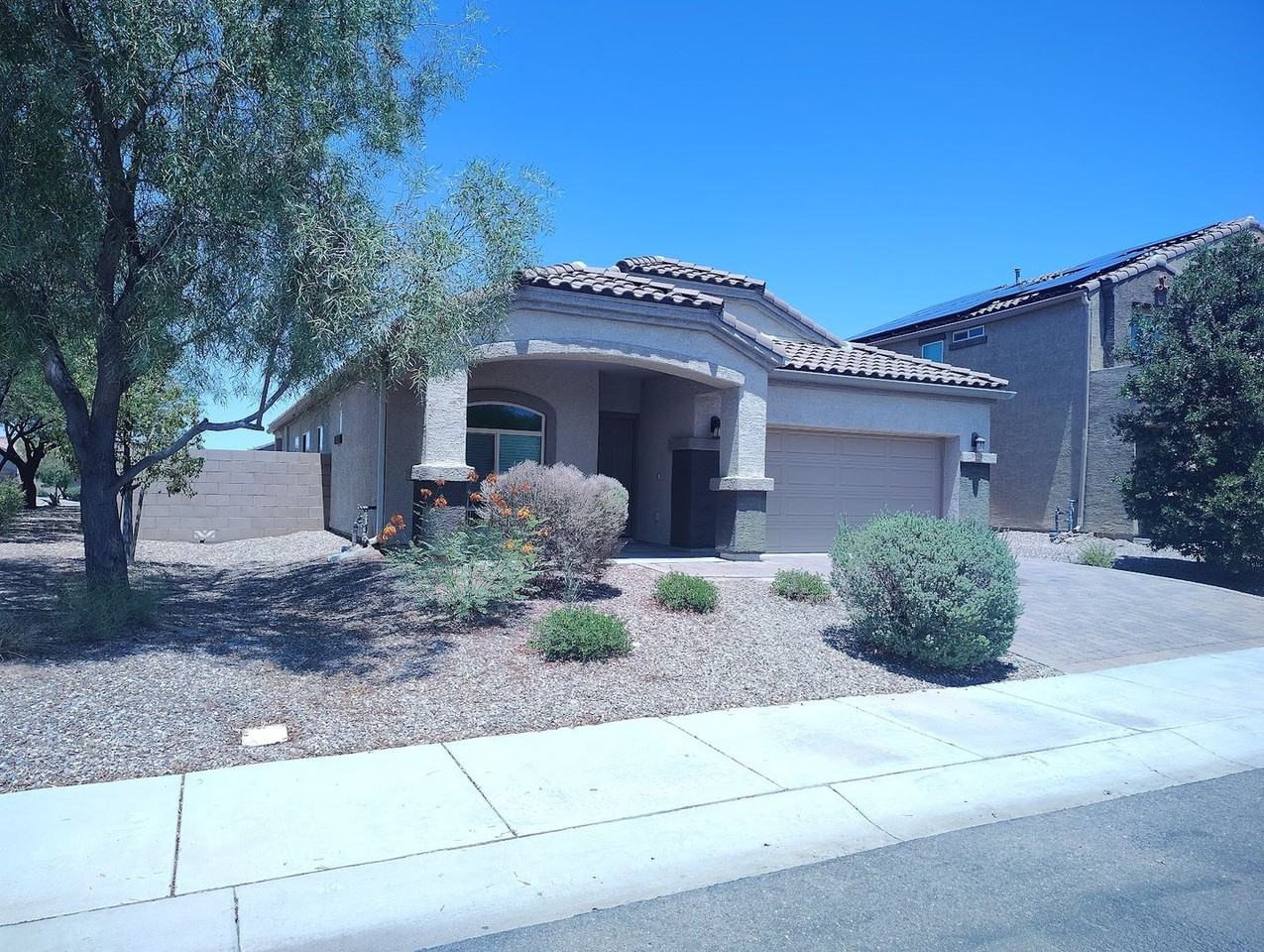 8990 W Cloudwood Dr - Photo 2 of 29