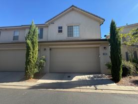 1906 E Holiday Ln - Photo 1 of 1