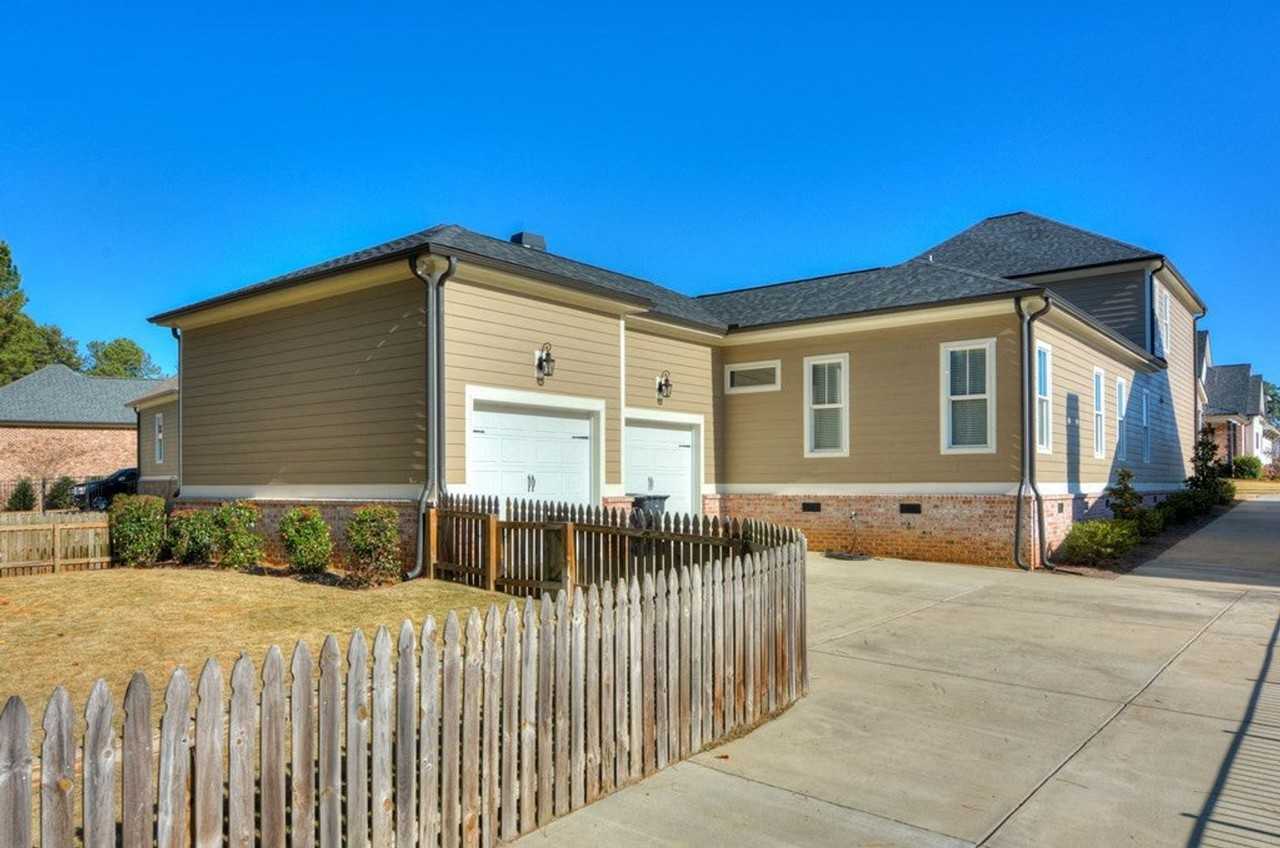 3057 Leaning Oak Way - Photo 2 of 50