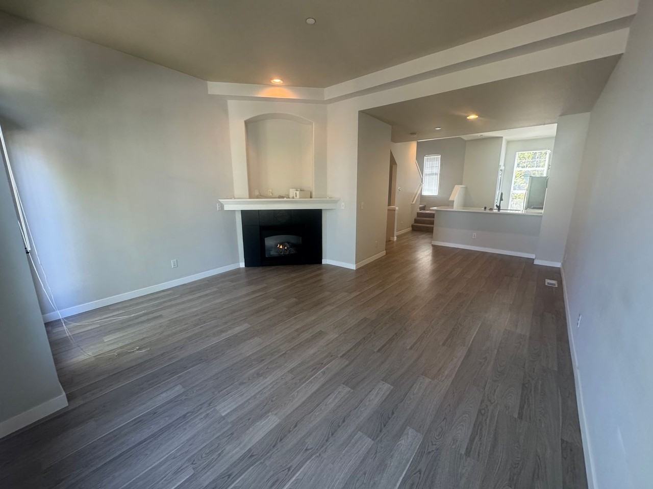 1479 Huckleberry Cir - Photo 3 of 31