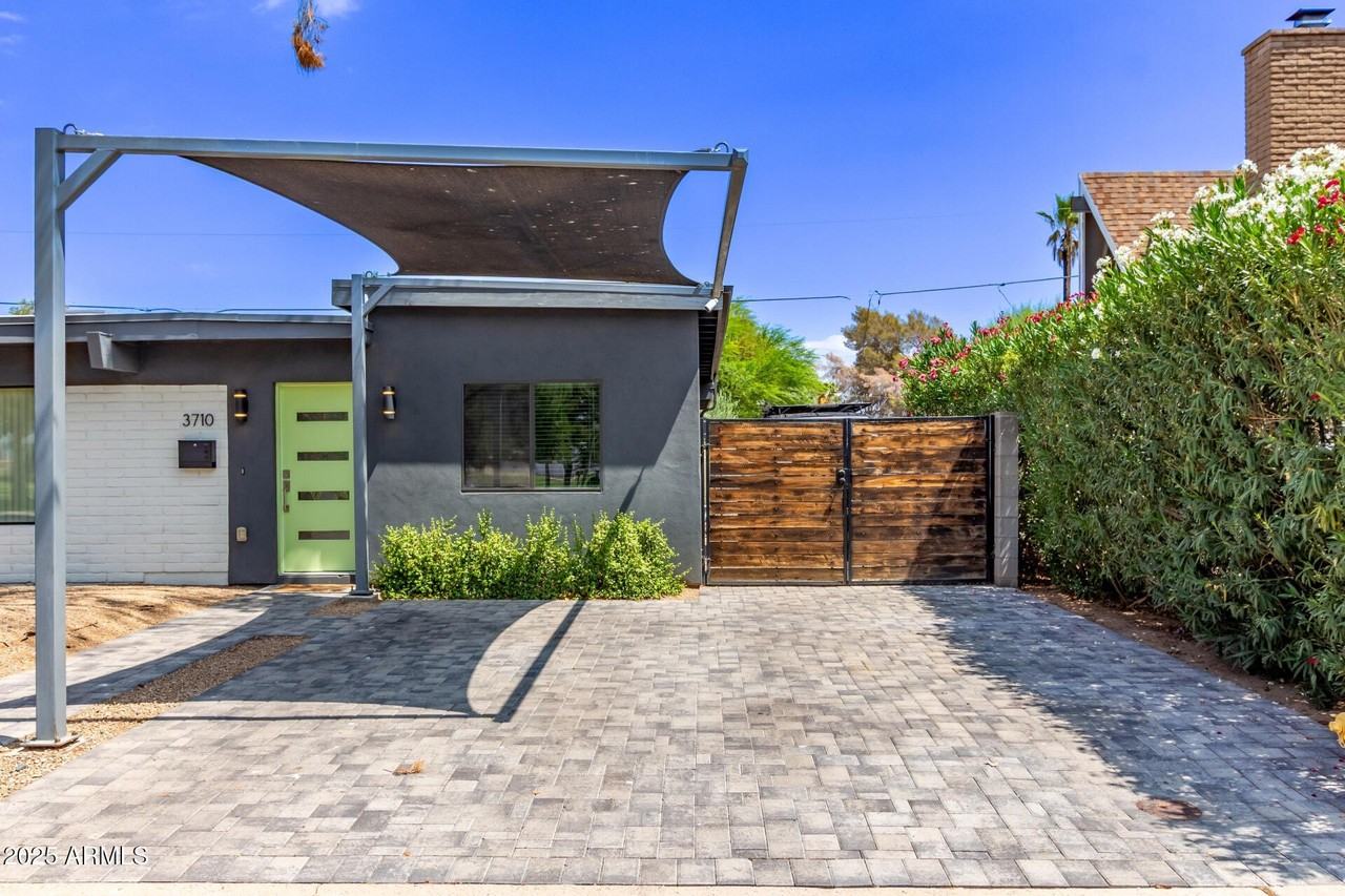 3710 E Altadena Ave - Photo 7 of 42