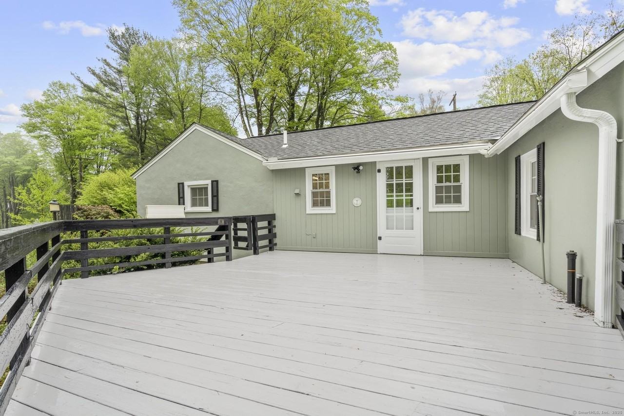 13 South St - Photo 6 of 33