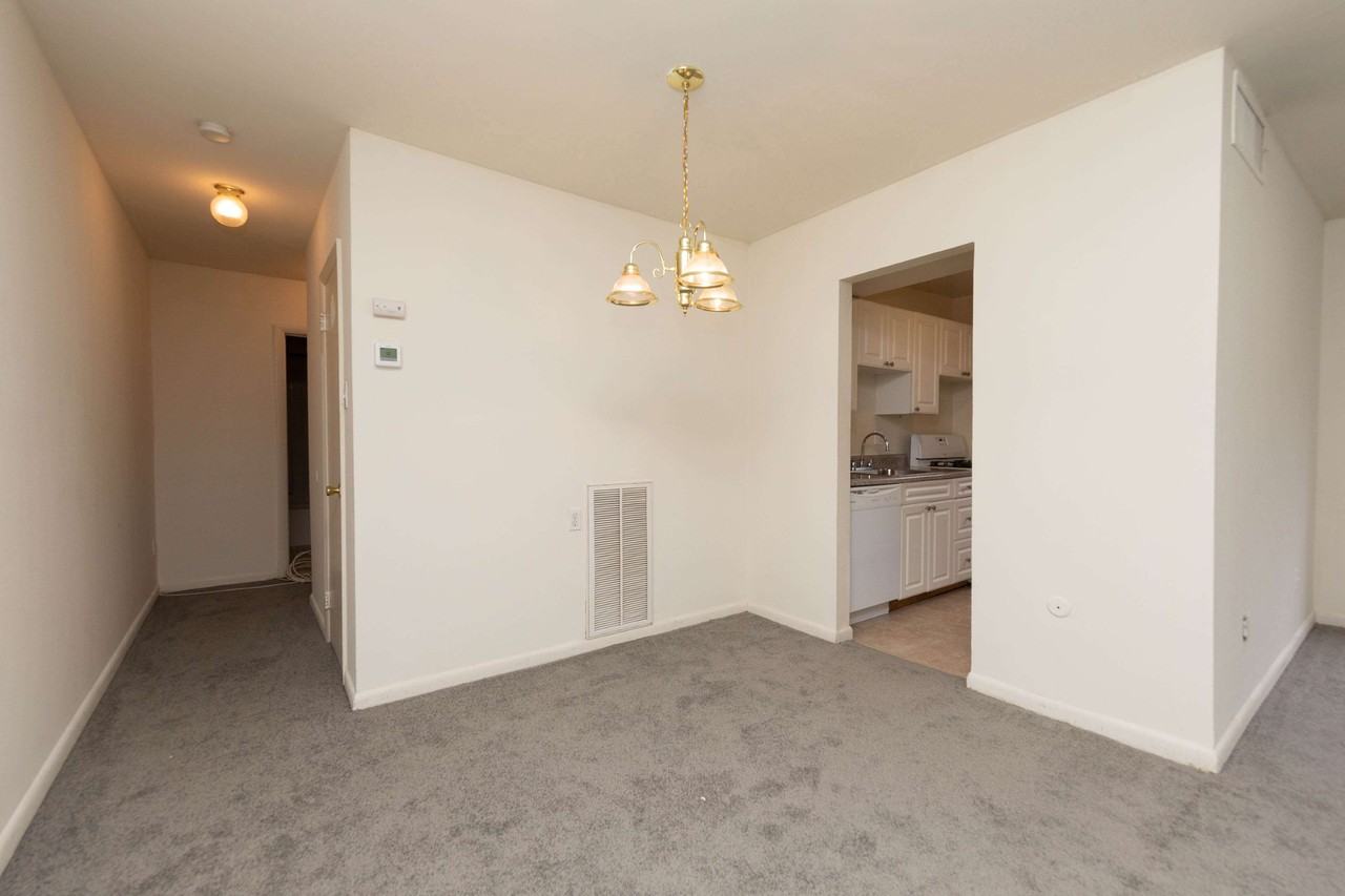 Waterford - Photo 6 of 23