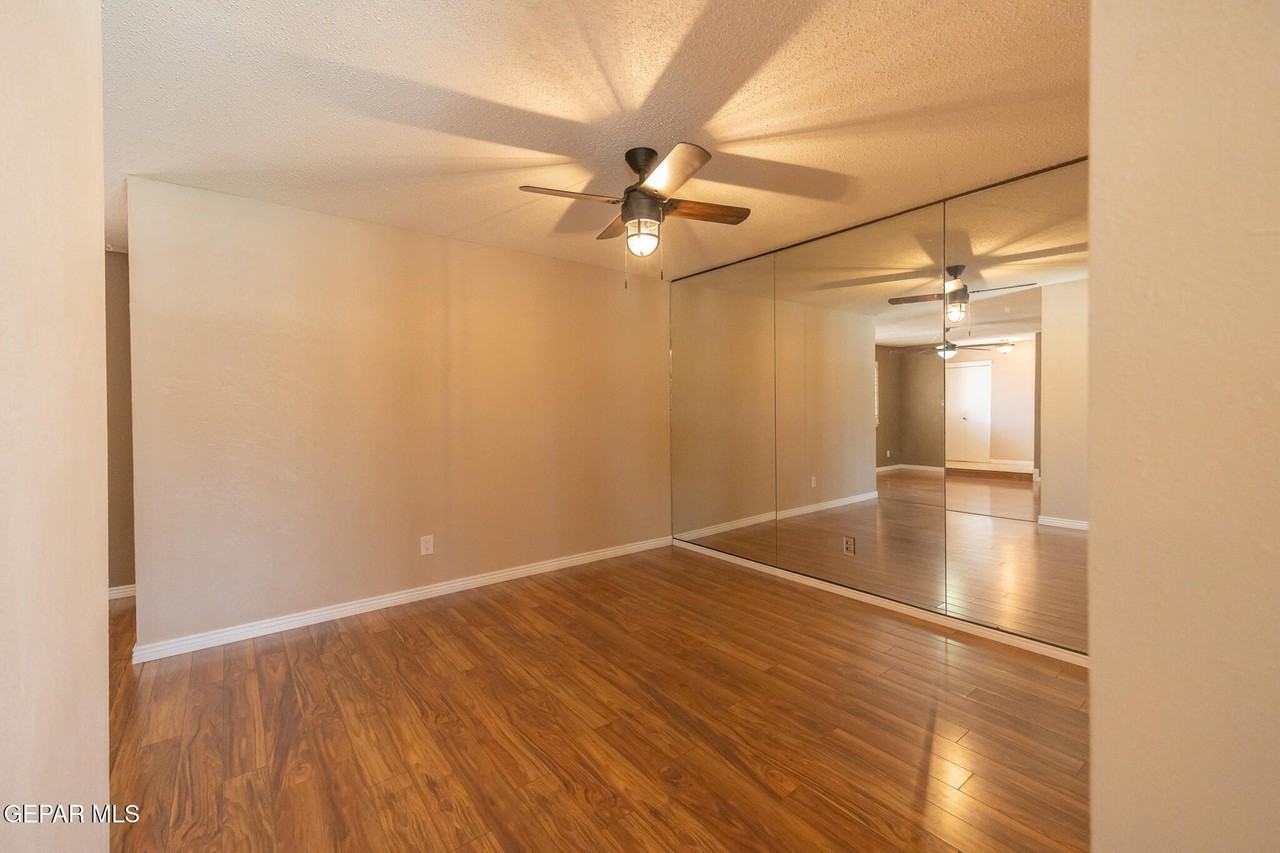 3021 Fierro Dr - Photo 7 of 23