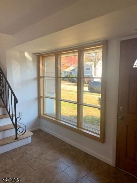 24 Hill Ct - Photo 7 of 11