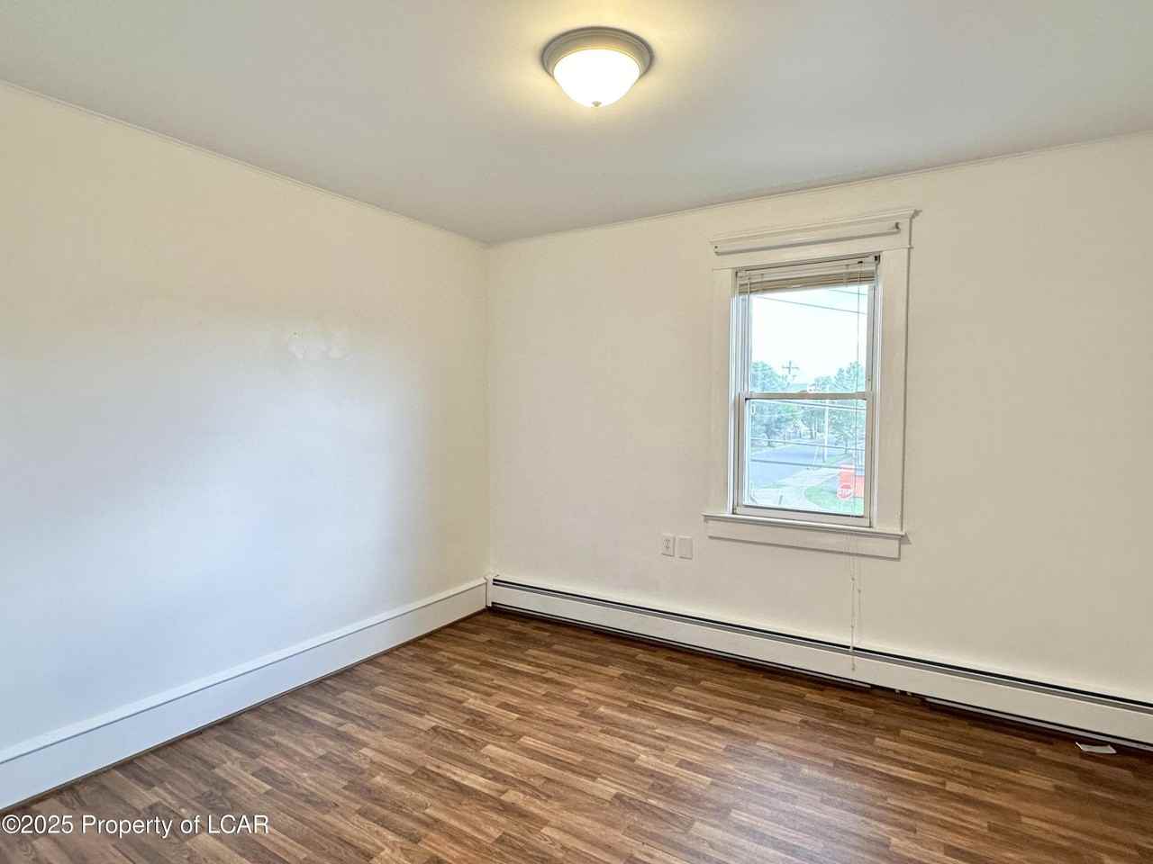 116 Main St - Photo 7 of 13