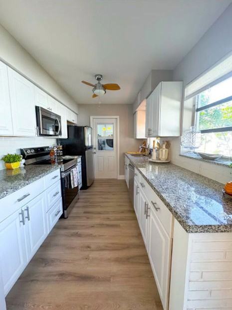 3300 N 67th Ave - Photo 7 of 8