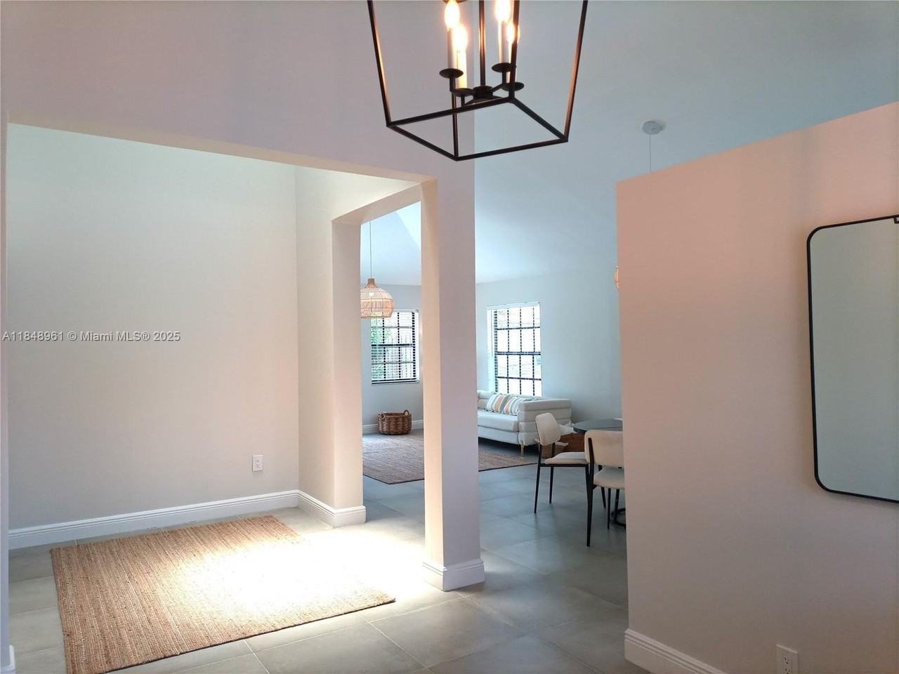 13473 Fountain View Blvd #1 - Photo 6 of 17