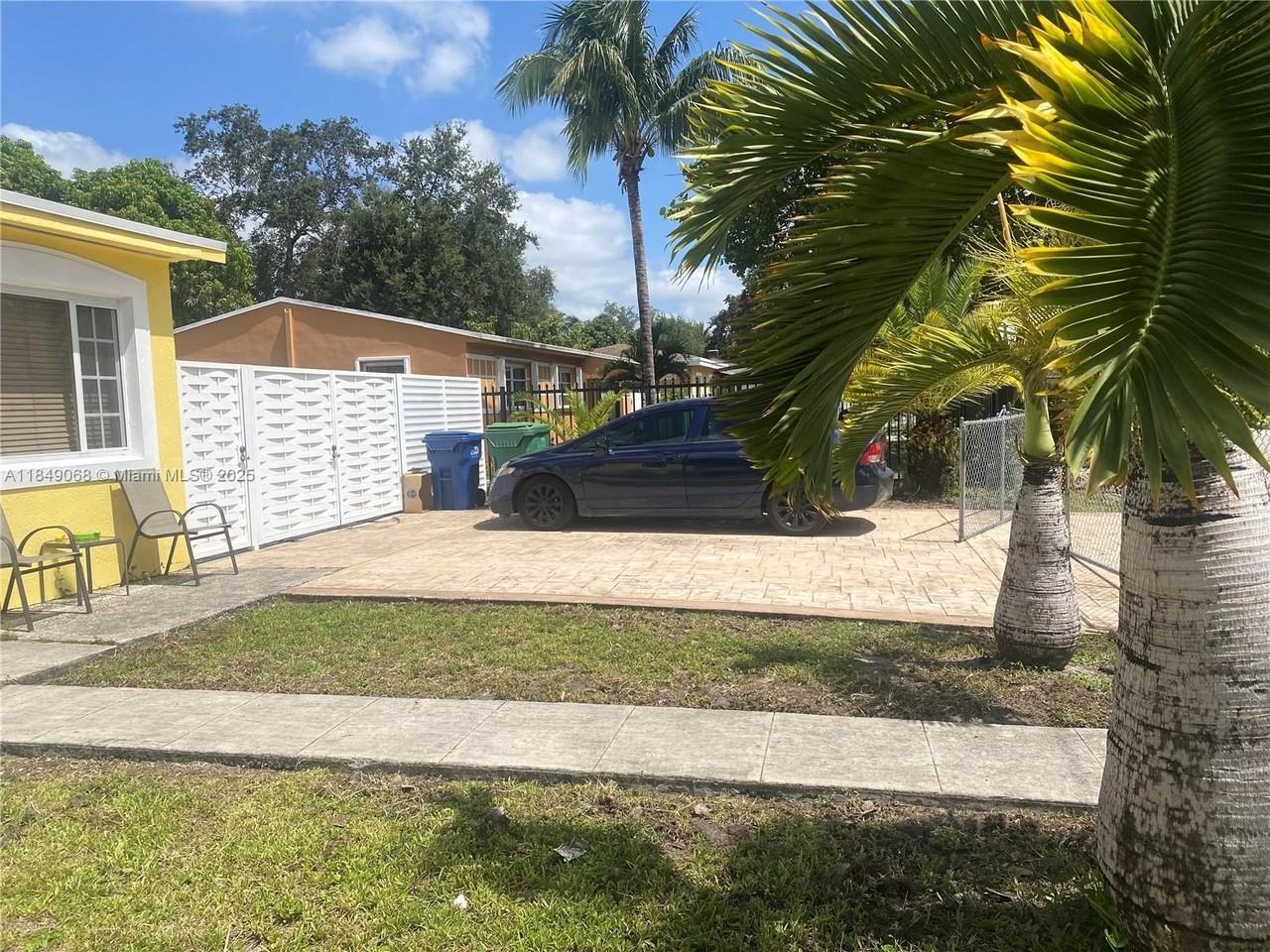 10440 Nw 28th Ct - Photo 4 of 7