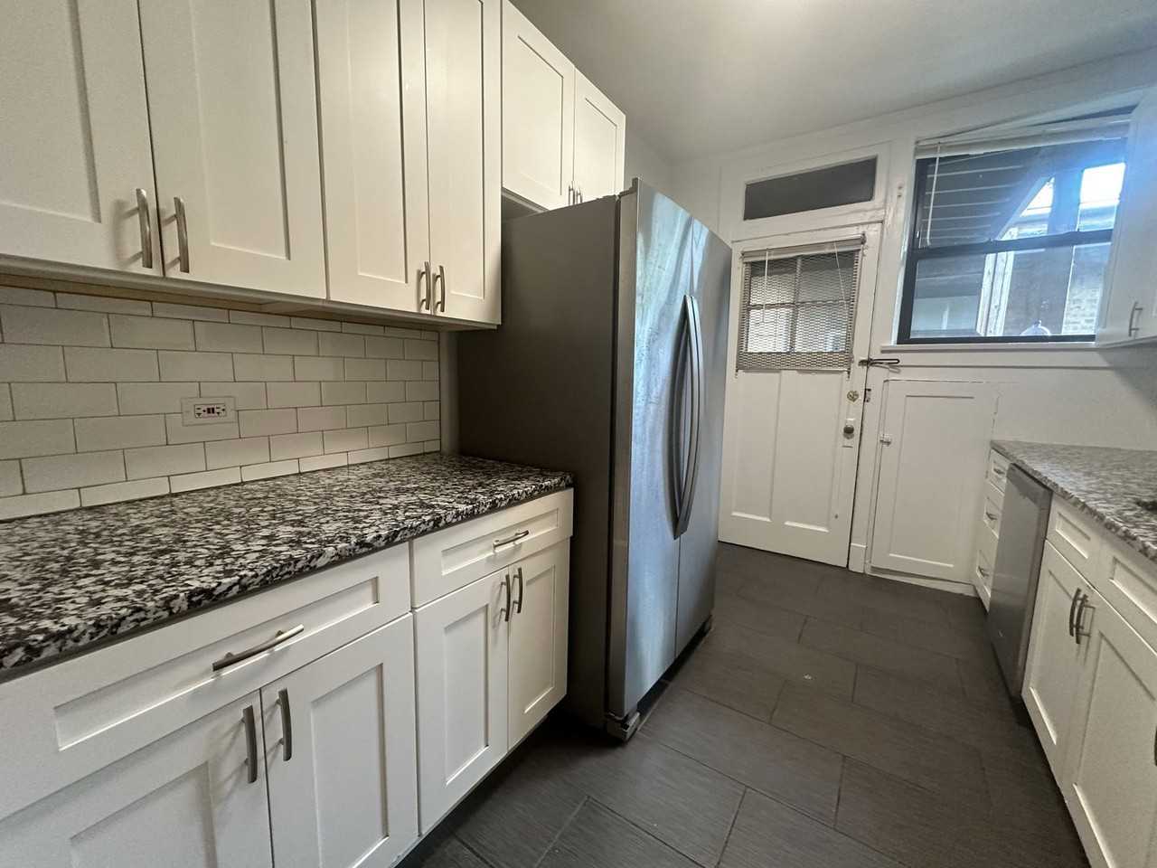 2230 Sherman Ave #F3 - Photo 2 of 8