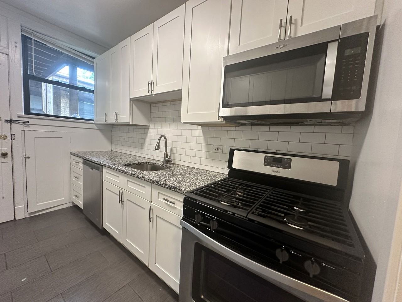 2230 Sherman Ave #F3 - Photo 6 of 8