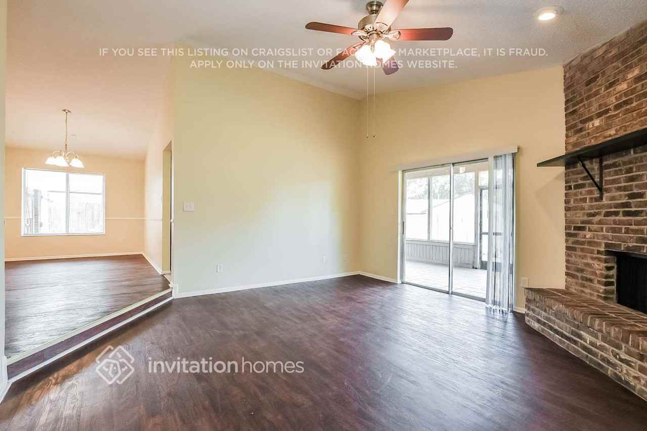 1380 San Diego Ct - Photo 5 of 17