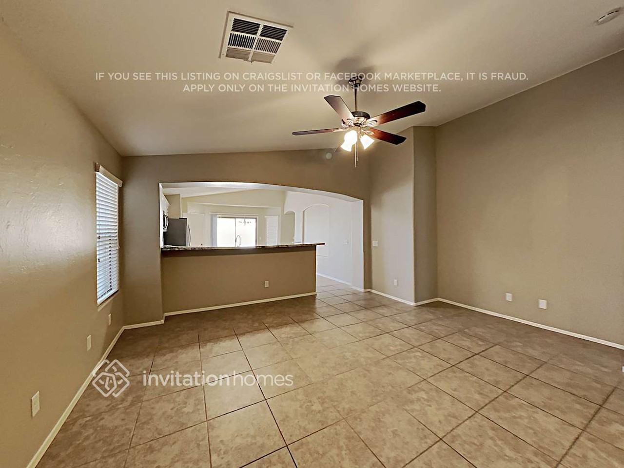32634 N Cherry Creek Rd - Photo 4 of 19