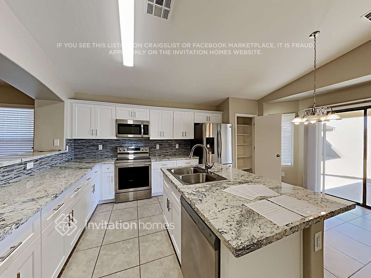 32634 N Cherry Creek Rd - Photo 7 of 19
