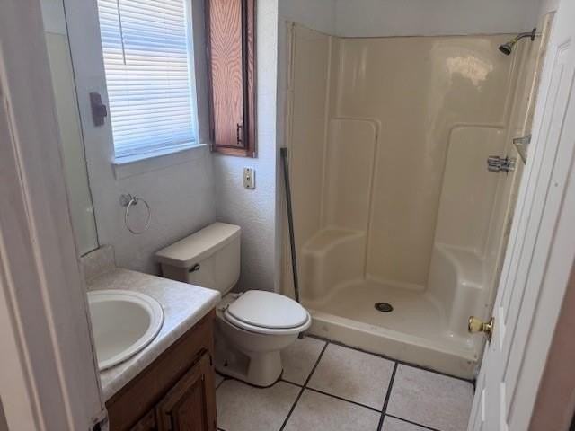 212 16th St Se - Photo 7 of 8